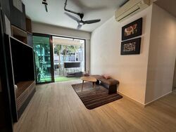 Esparina Residences (D19), Condominium #549923711
